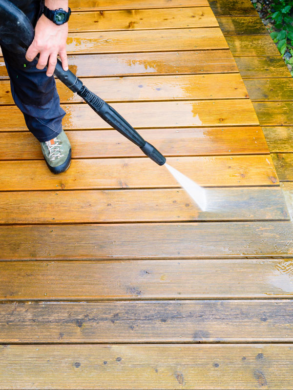 Deck Cleaning Banner Image